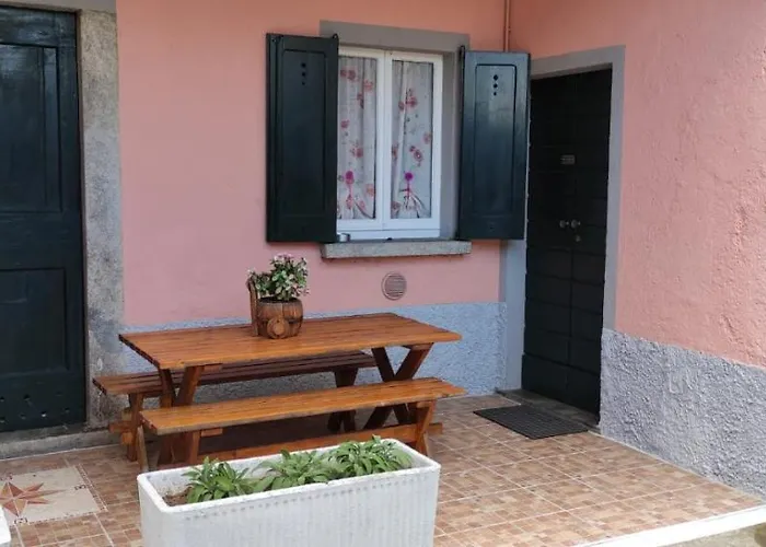 Casta House * بيلاجيو